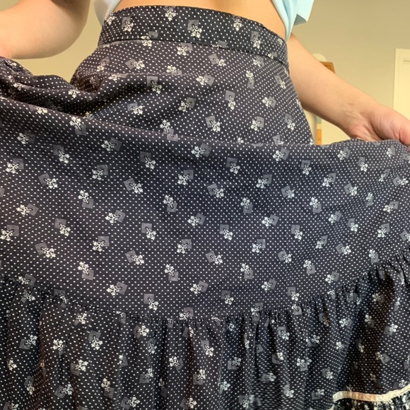 SOLD • vintage gunne sax prairie skirt - Picture 3 of 4